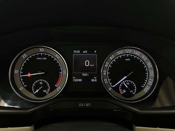 Skoda Superb 15 of 27