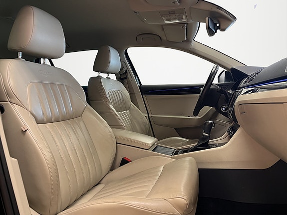 Skoda Superb 12 of 27
