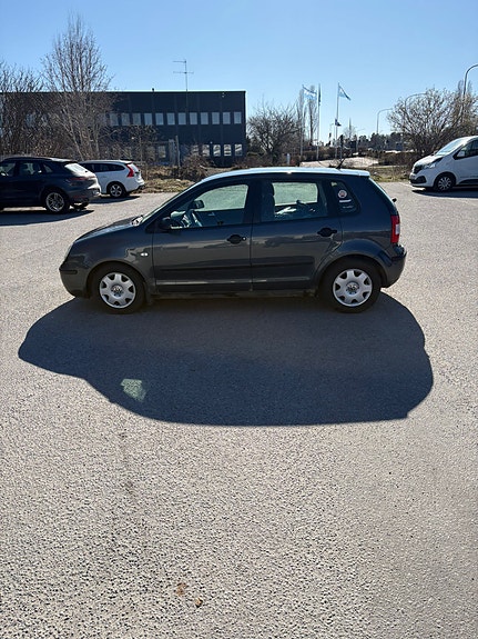 Volkswagen Polo 3 of 5
