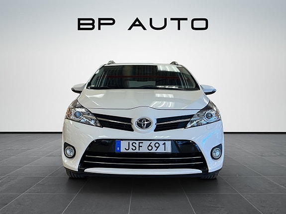 Toyota Verso 4 of 5