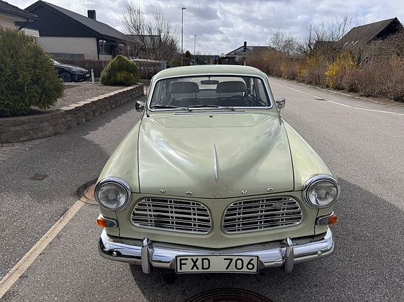 Volvo Amazon 3 of 5