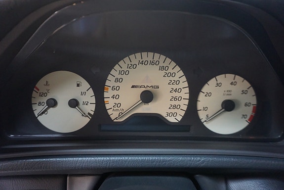 Mercedes-Benz CLK55 5 of 5