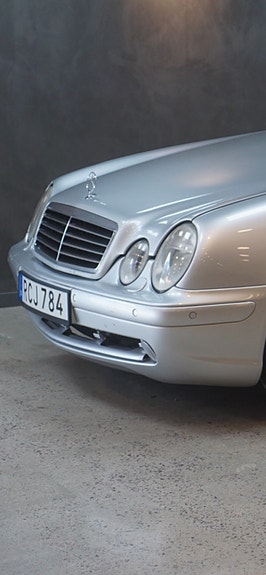 Mercedes-Benz CLK55 2 of 5