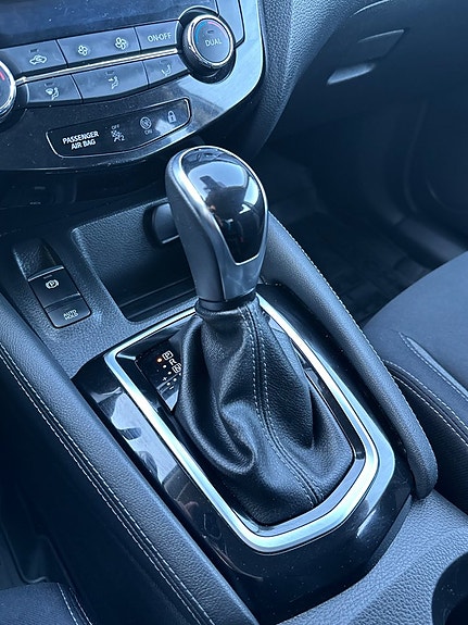Nissan Qashqai 12 of 15