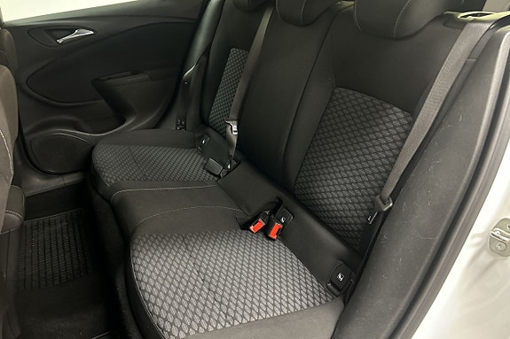 Opel Astra 21 of 24