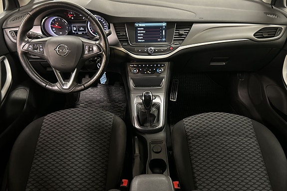 Opel Astra 18 of 24