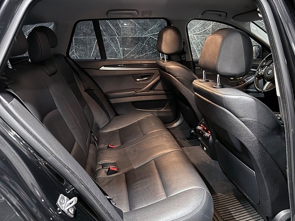 BMW 520d 18 of 30