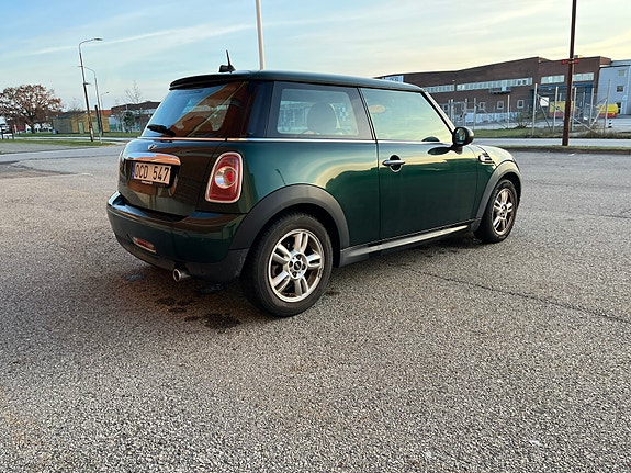 MINI One 3 of 18