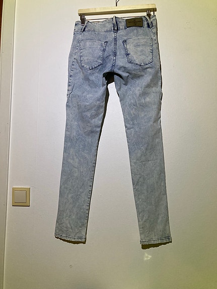 Product image 12 of 15