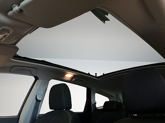 Nissan Qashqai+2 20 of 23