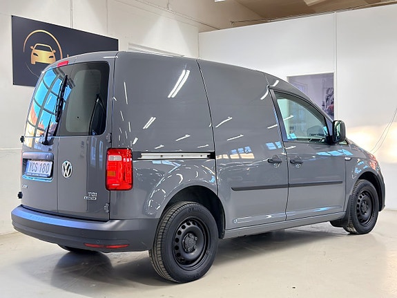 Volkswagen Caddy 4 of 5