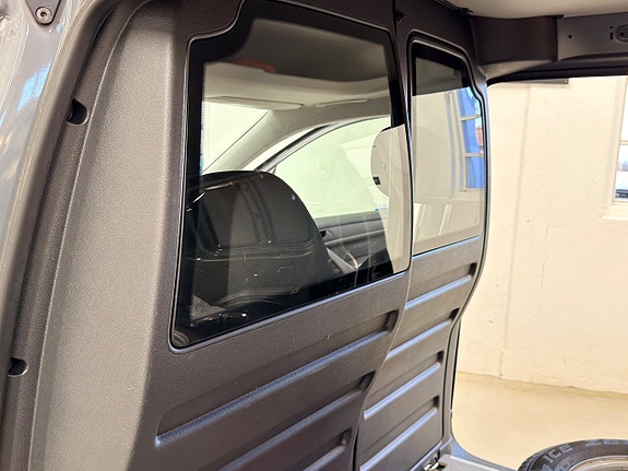 Volkswagen Caddy 14 of 19