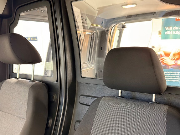 Volkswagen Caddy 15 of 19