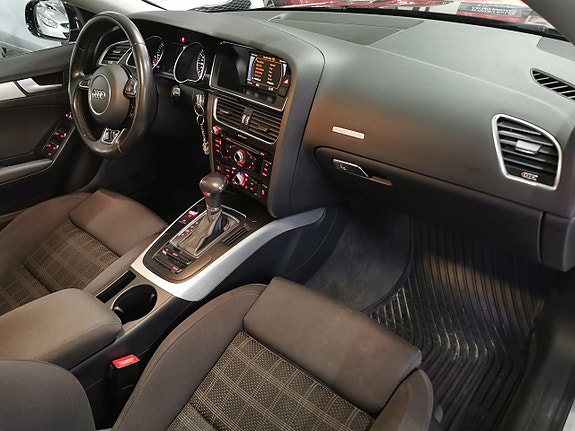 Audi A5 9 of 20