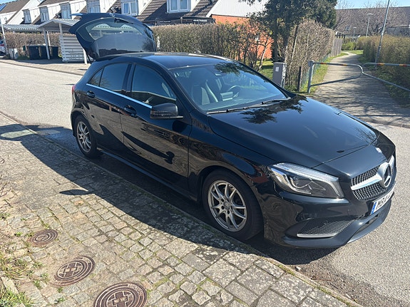Mercedes-Benz A180 2 of 2