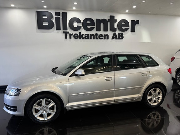 Audi A3 3 of 5
