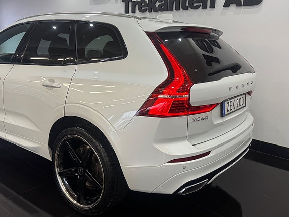 Volvo XC60 4 of 16