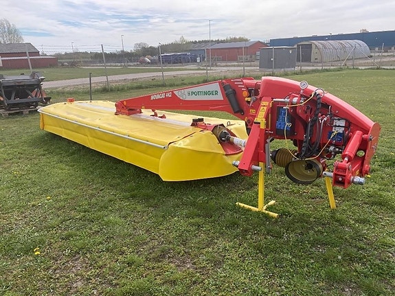 Pöttinger NOVACAT 442