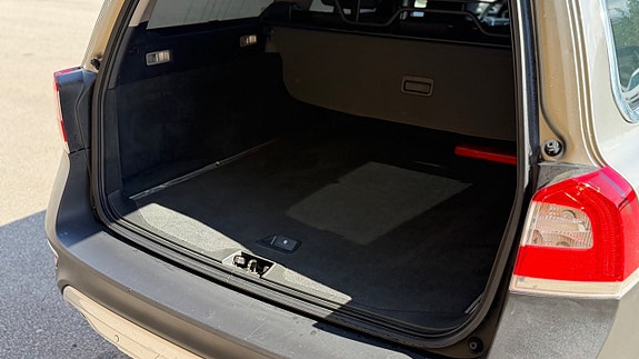 Volvo XC70 10 of 21
