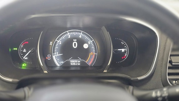 Renault Megane 8 of 19