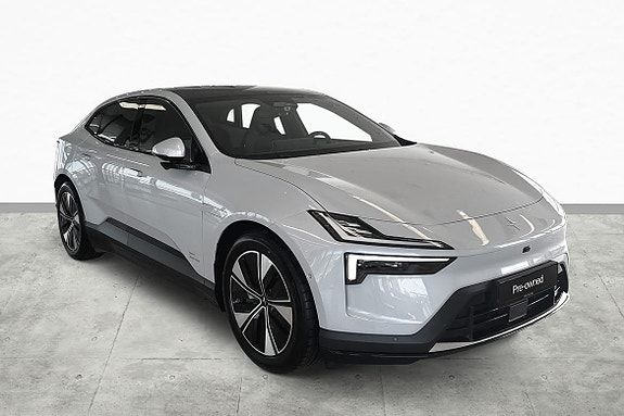 Polestar 4 9 of 30