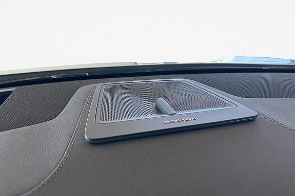 Polestar 4 25 of 30