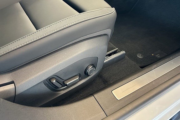 Polestar 4 15 of 30
