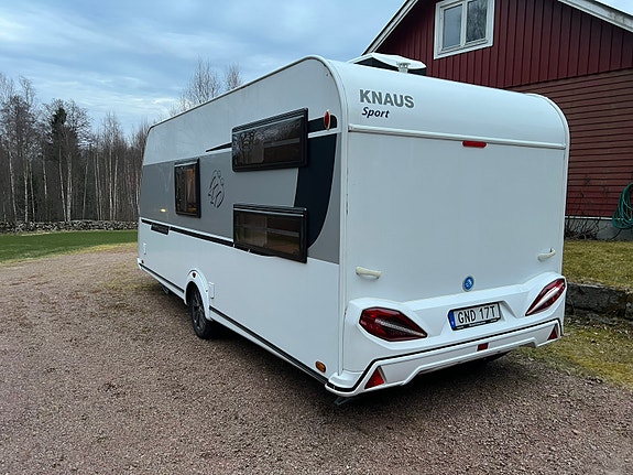 Knaus Topputrustad drömvagn 500 KD Silver Selection – AC, solceller, Wi-Fi & redo för semester! 2 of 13