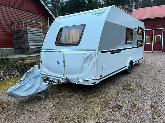 Knaus Topputrustad drömvagn 500 KD Silver Selection – AC, solceller, Wi-Fi & redo för semester! 3 of 13