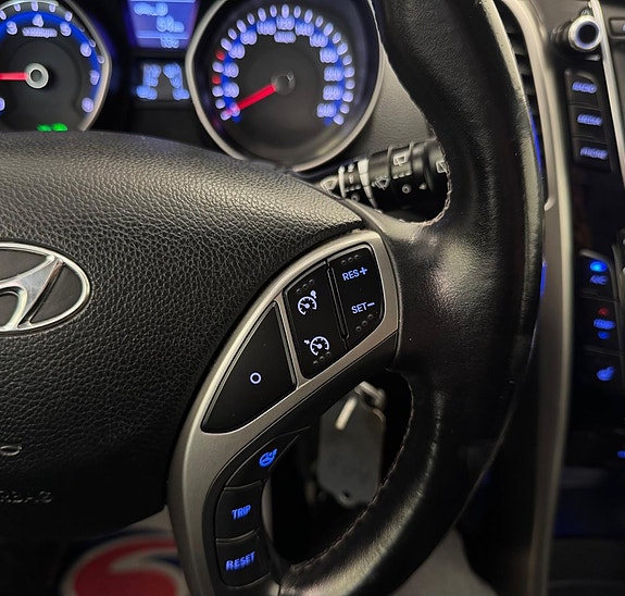 Hyundai i30 18 of 23