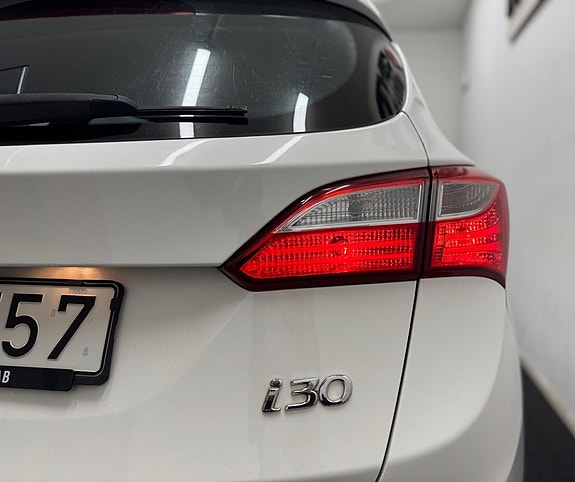 Hyundai i30 5 of 23