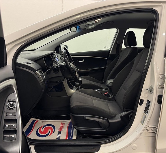 Hyundai i30 21 of 23