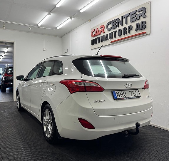 Hyundai i30 3 of 23