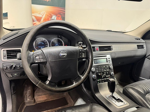 Volvo XC70 19 of 20
