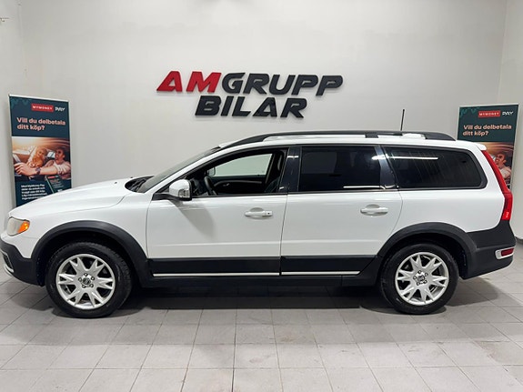 Volvo XC70 4 of 5