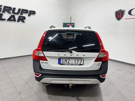 Volvo XC70 8 of 20