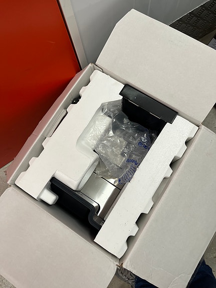 Product image 9 of 10