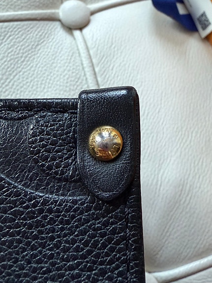 Product image 22 of 25