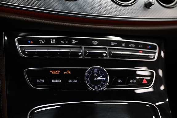 Mercedes-Benz E220 d 21 of 30