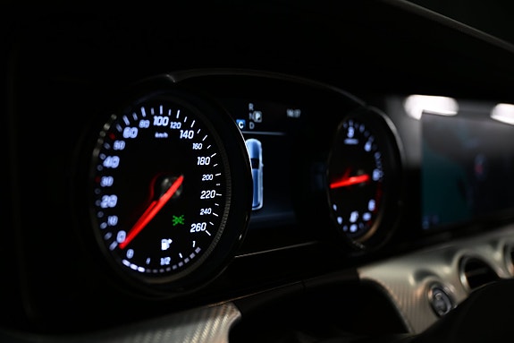 Mercedes-Benz E220 d 13 of 30