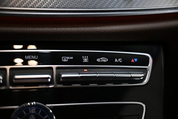 Mercedes-Benz E220 d 29 of 30