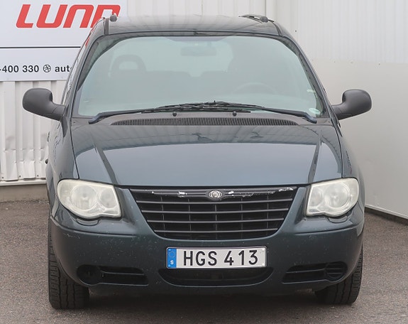 Chrysler Grand Voyager 2 of 18