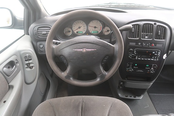 Chrysler Grand Voyager 6 of 18