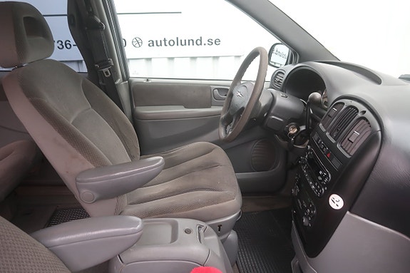 Chrysler Grand Voyager 7 of 18