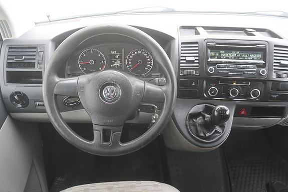Volkswagen Transporter 10 of 20