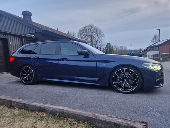 BMW 540d 3 of 5