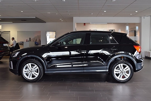 Audi Q2 3 of 5