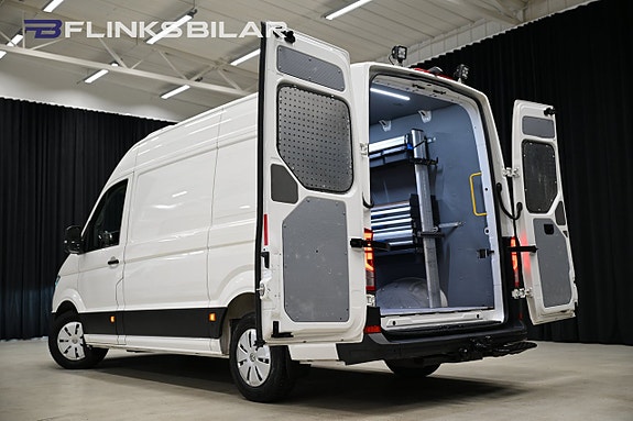 Volkswagen Crafter 6 of 30