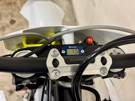 Husqvarna 450 Endast 11h/Brutal maskin 12 of 12