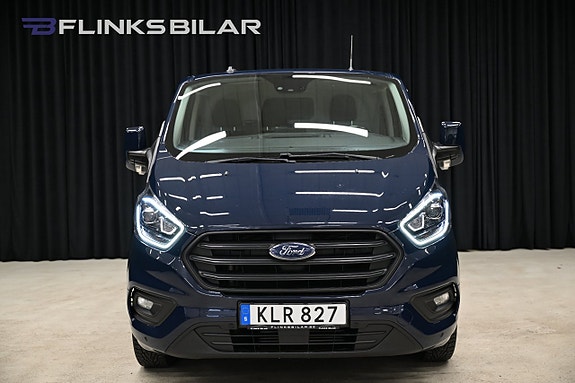 Ford Transit Custom 13 of 29